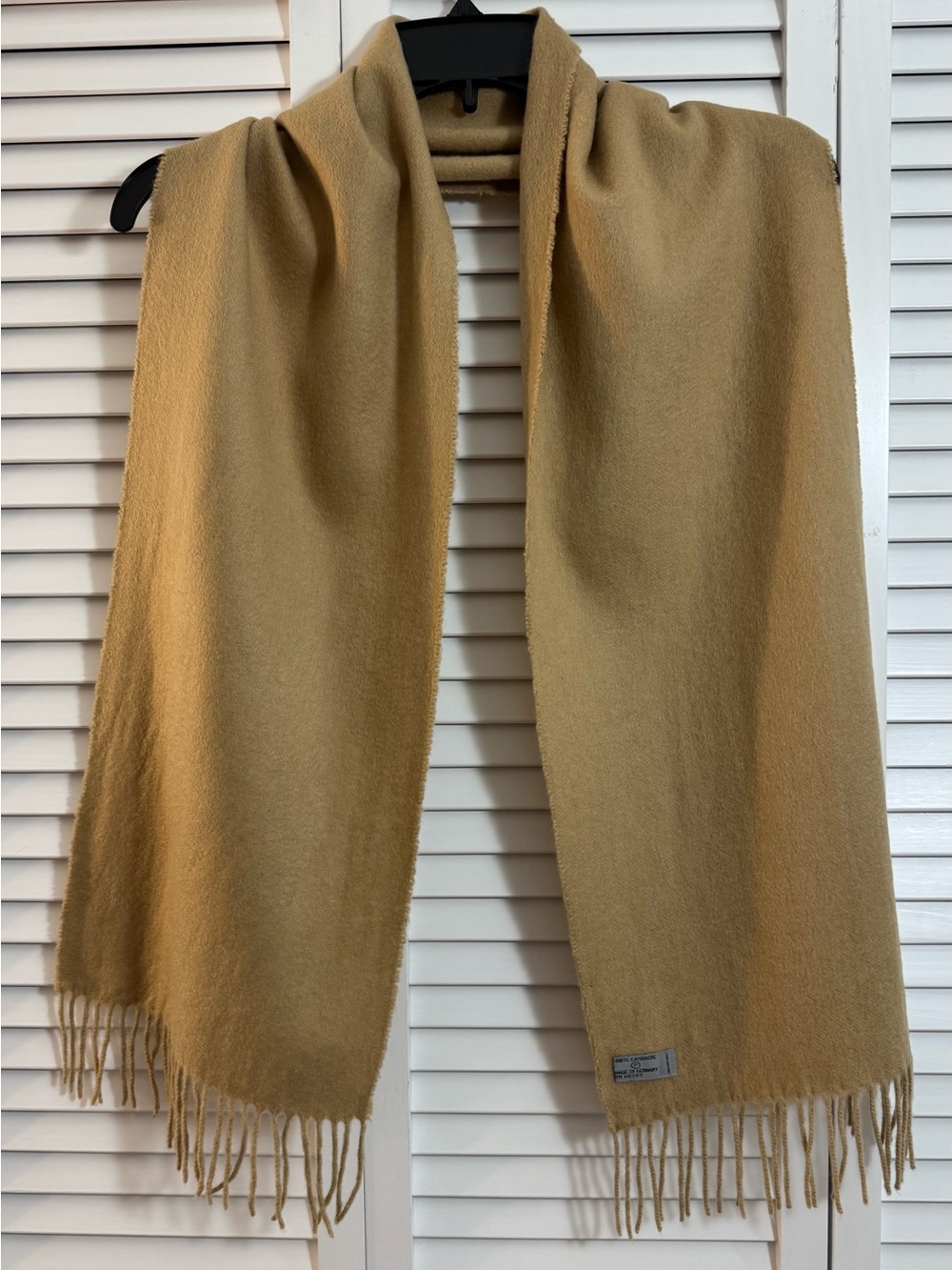 V.Fraas Unisex Cashmink Scarf Camel Fringed, 10x59”Made in Germany
